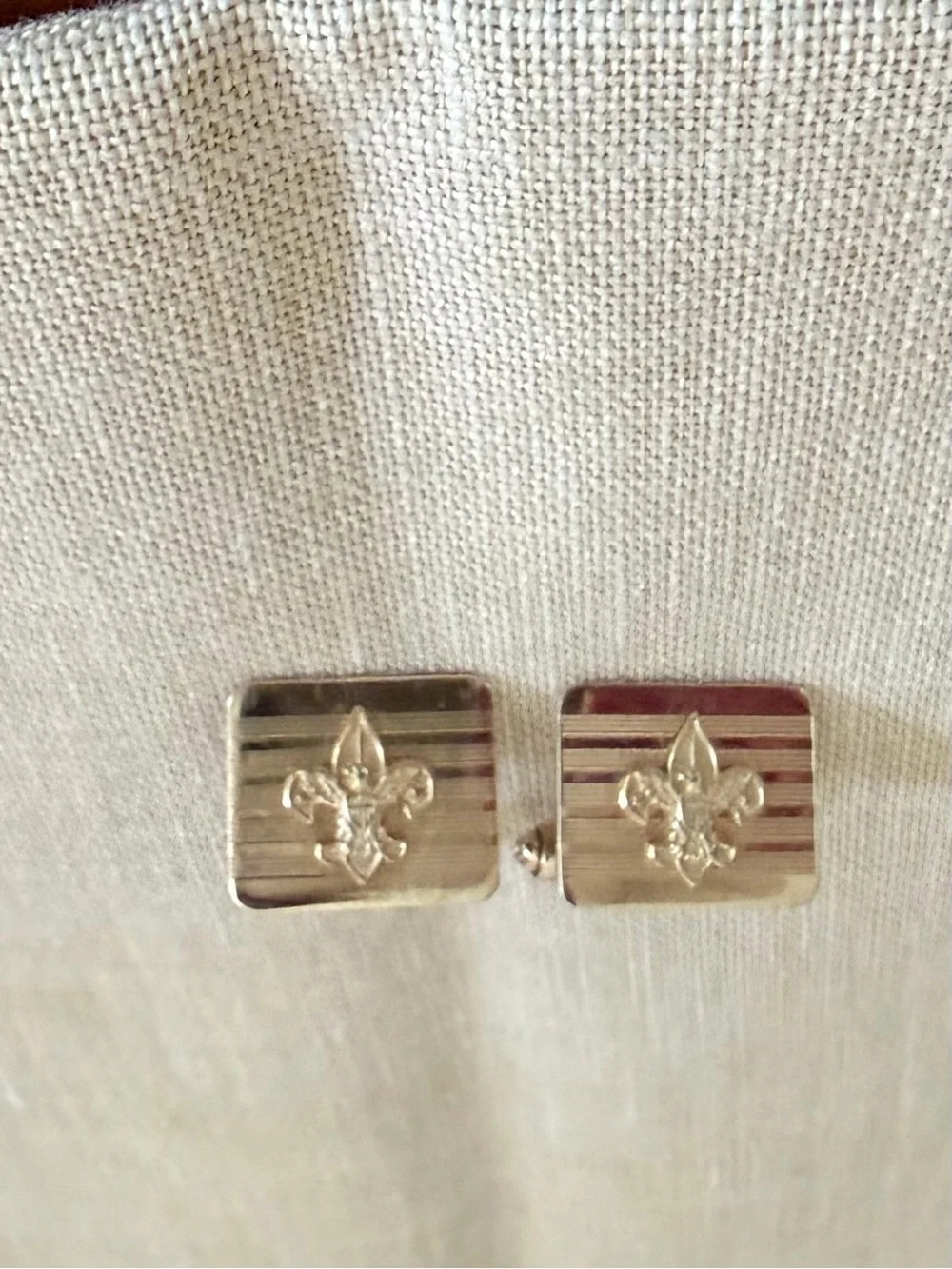 Vintage Gold Colored Boy Scouts of America Cufflinks featuring Fleur-de-lis